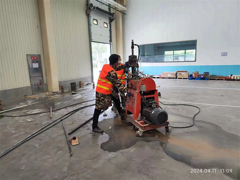 临夏厂房地面下沉塌陷注浆加固施工